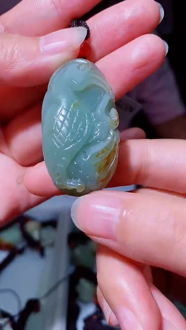 和田玉未镶嵌颈饰1