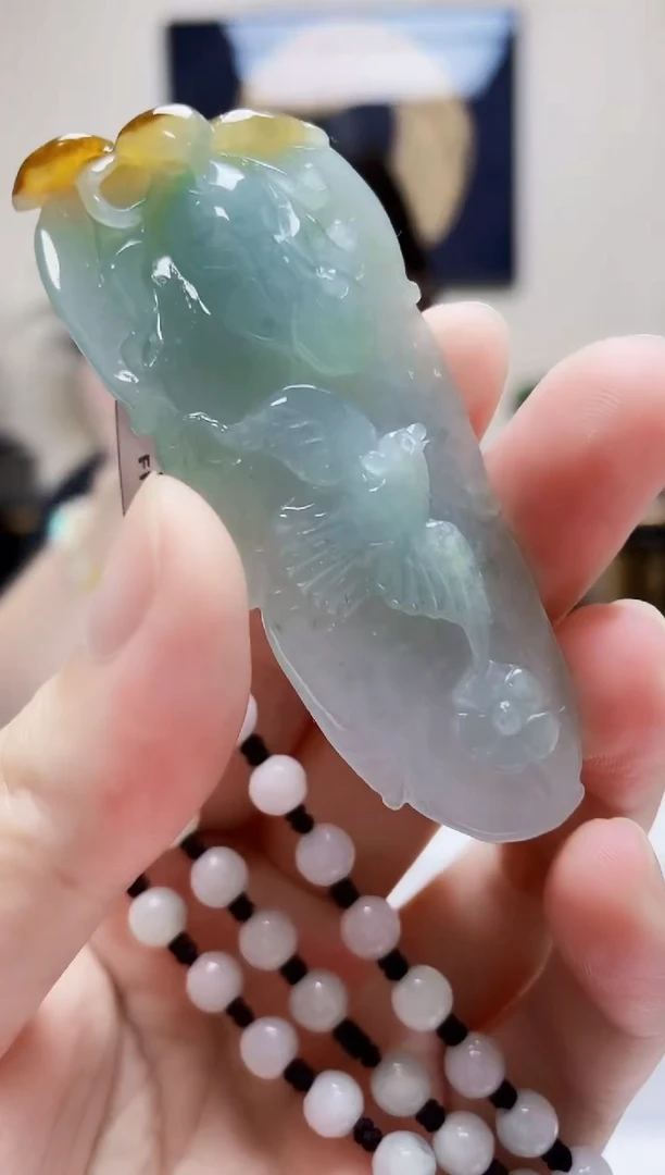 未镶嵌定制翡翠吊坠90