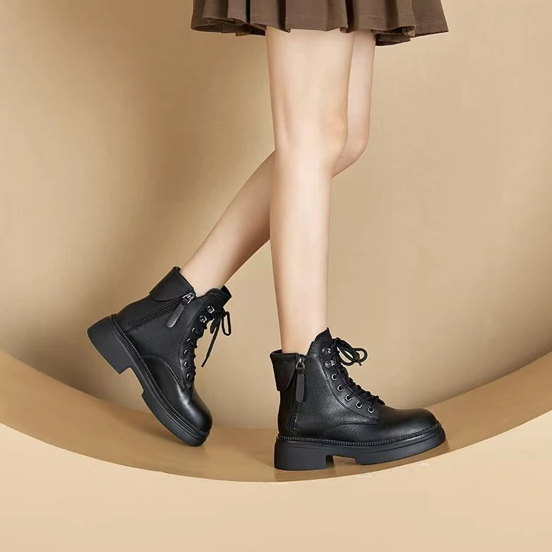 418纯牛皮 双拉链带翻领原创设计 高跟高帮 时尚减龄 时装靴