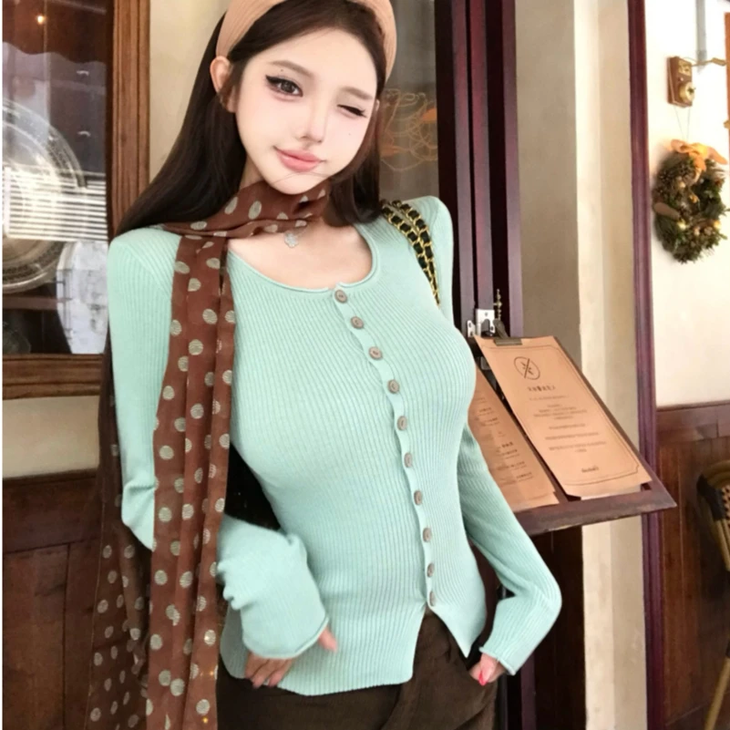 韩系气质长袖针织开衫女2025秋季新款修身显瘦短款减龄单排扣上衣