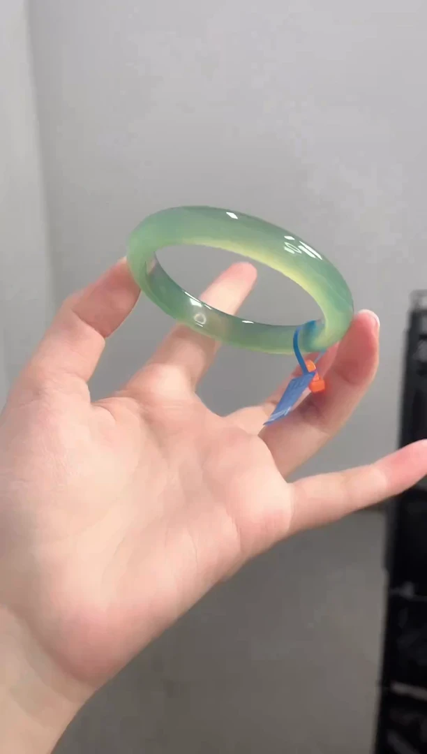 手镯玛瑙/玉髓未镶嵌57-58正圈