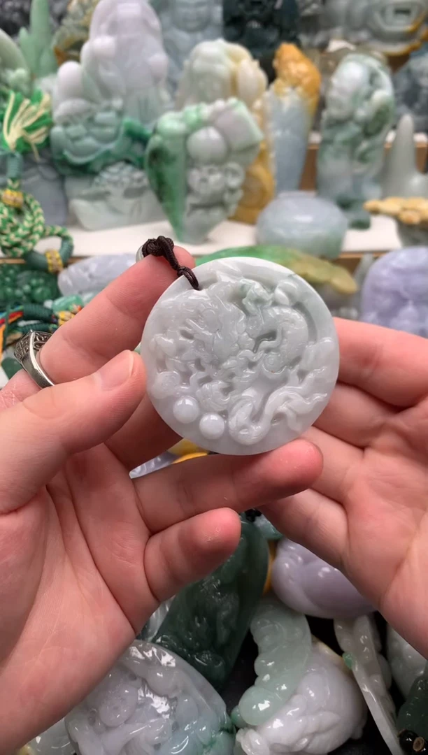 吊坠(不含链)未镶嵌翡翠1