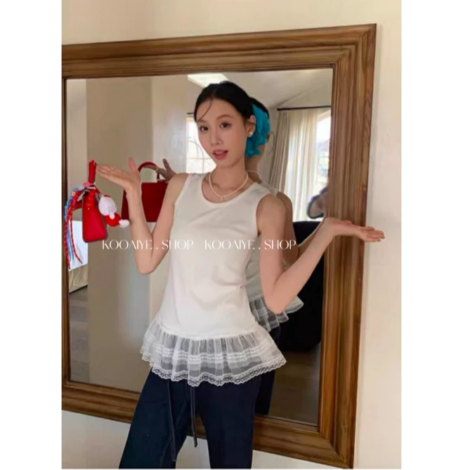 【横琴岛】春款韩系简约芭蕾风拼接蕾丝花边内搭圆领背心上衣BG0351