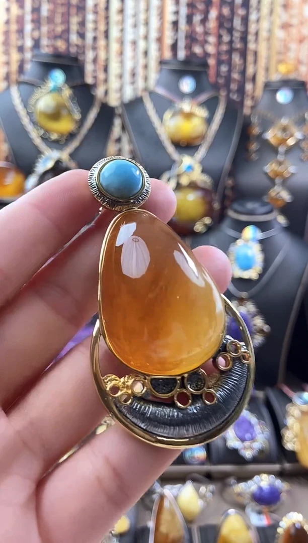 琥珀颈饰银S925镶嵌吊坠胸针两用款