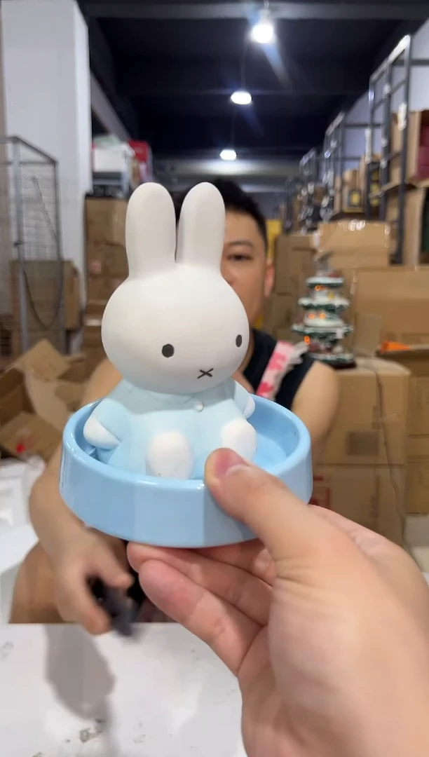 瓷片陶瓷米菲兔加湿器