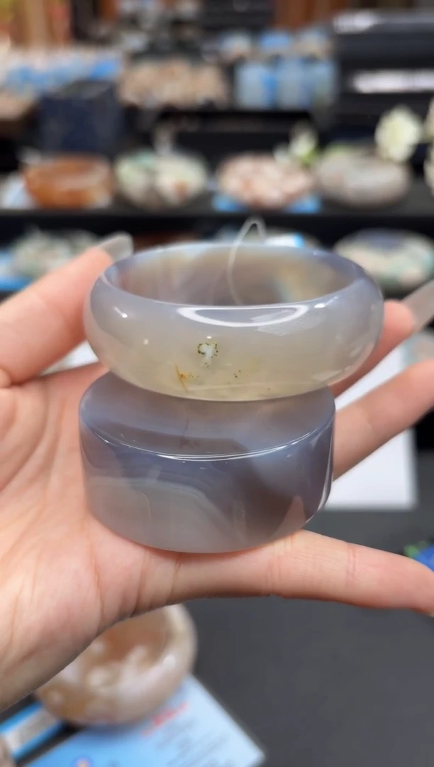 未镶嵌手镯石英质玉C572(58圈赠送镯心)