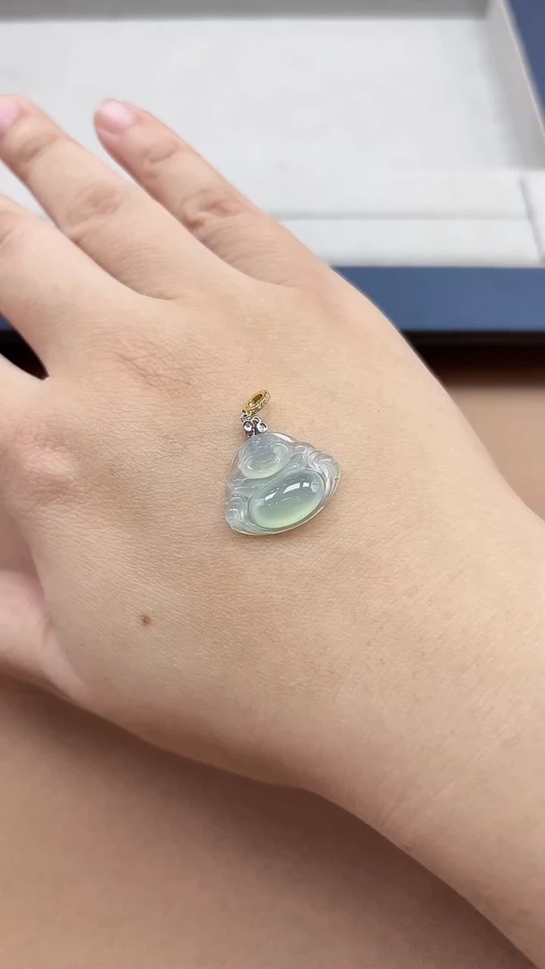 【闪购商品】翡翠颈饰18K金镶嵌佛公