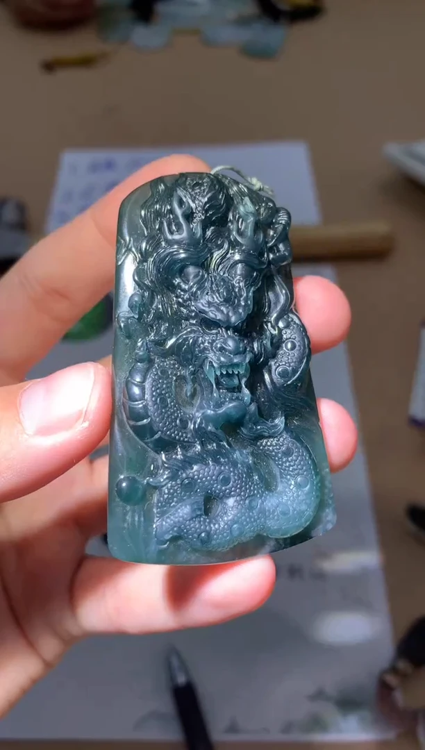 未镶嵌定制翡翠山***@翡翠挂件 多样性发一件