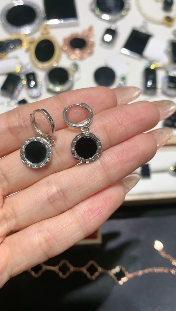【闪购商品】翡翠吊坠(不含链)银S925镶嵌14多人多样性随机发货1件