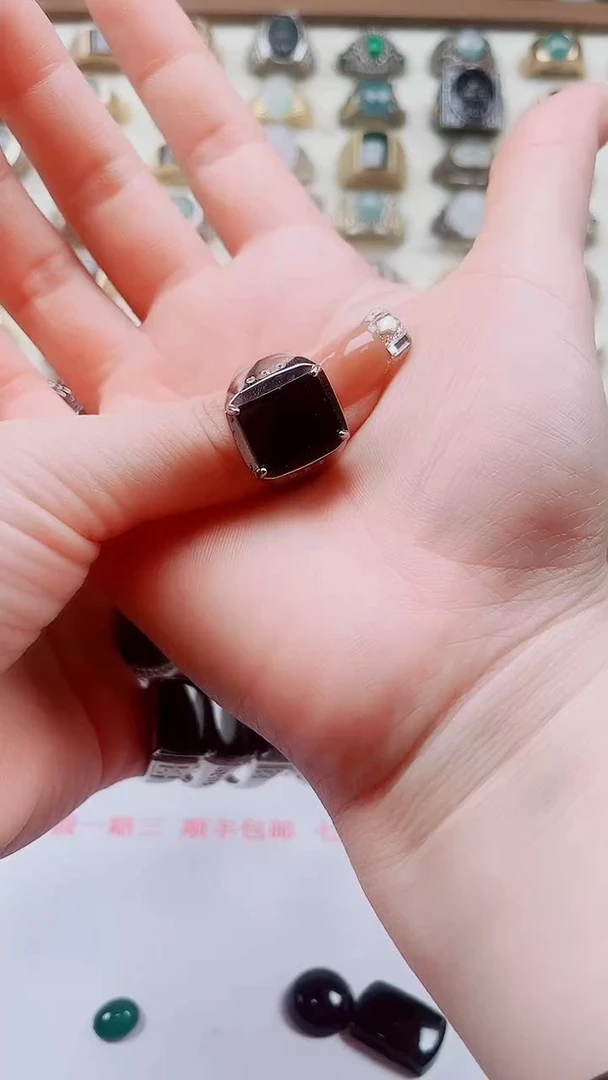 翡翠戒指未镶嵌天然翡翠