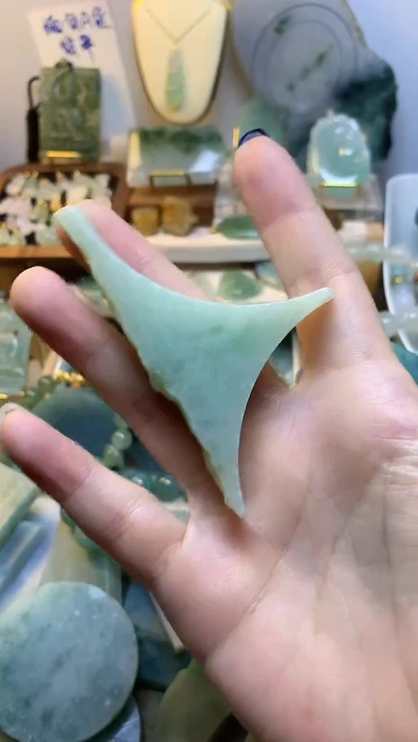 未镶嵌挂件翡翠 缅甸A货翡翠，没有运费险