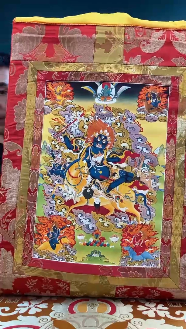 卷轴画矿物质喷绘  吉祥天母0.9m红色古棉布