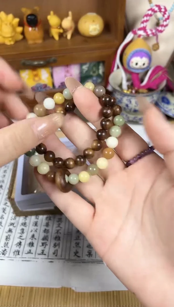 非洲檀香手串/手链菩提木质玉石手串/多发性其一/不带盒子