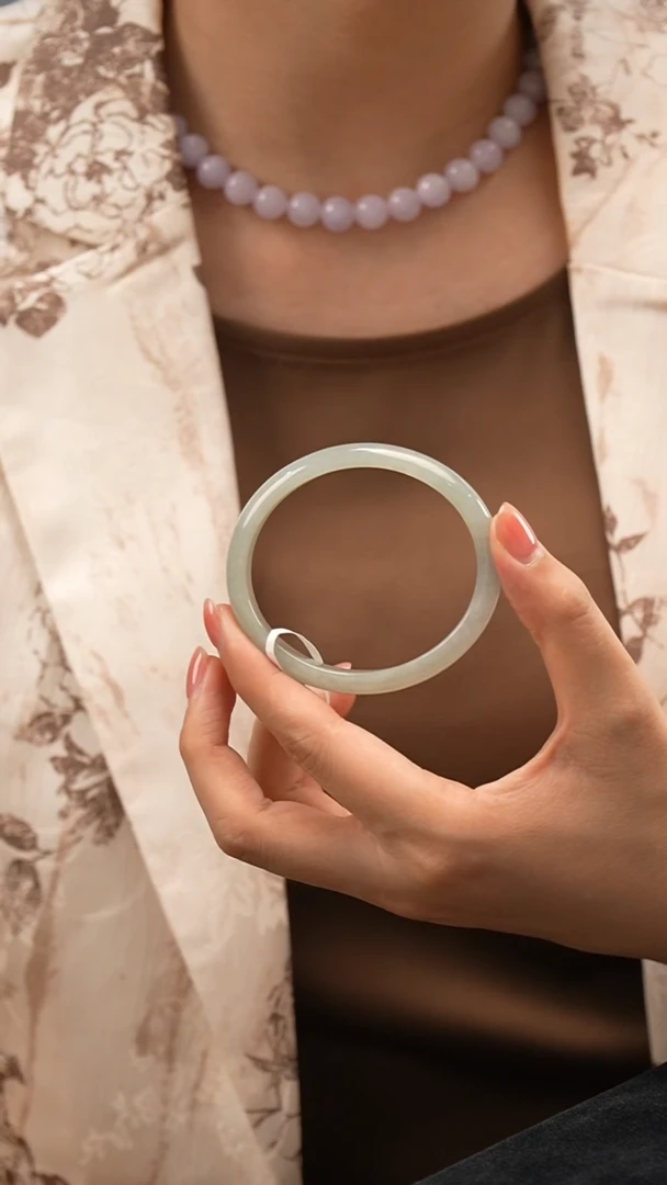 翡翠手镯（贵妃镯）未镶嵌8号