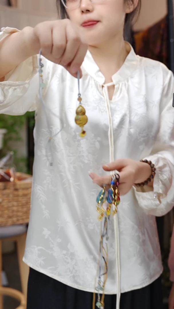 丝绸宋锦葫芦挂件，金色1只