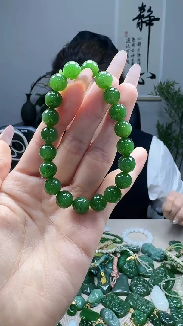 未镶嵌和田玉挂件10