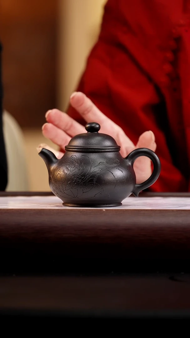 48 大彬铁血红砂潘壶刻鸟200cc