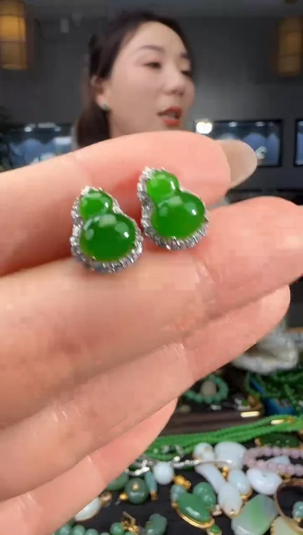 银S925镶嵌和田玉耳饰1