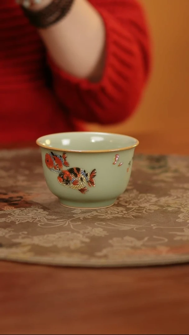 善窑厂汝窑粉彩金鱼主人杯