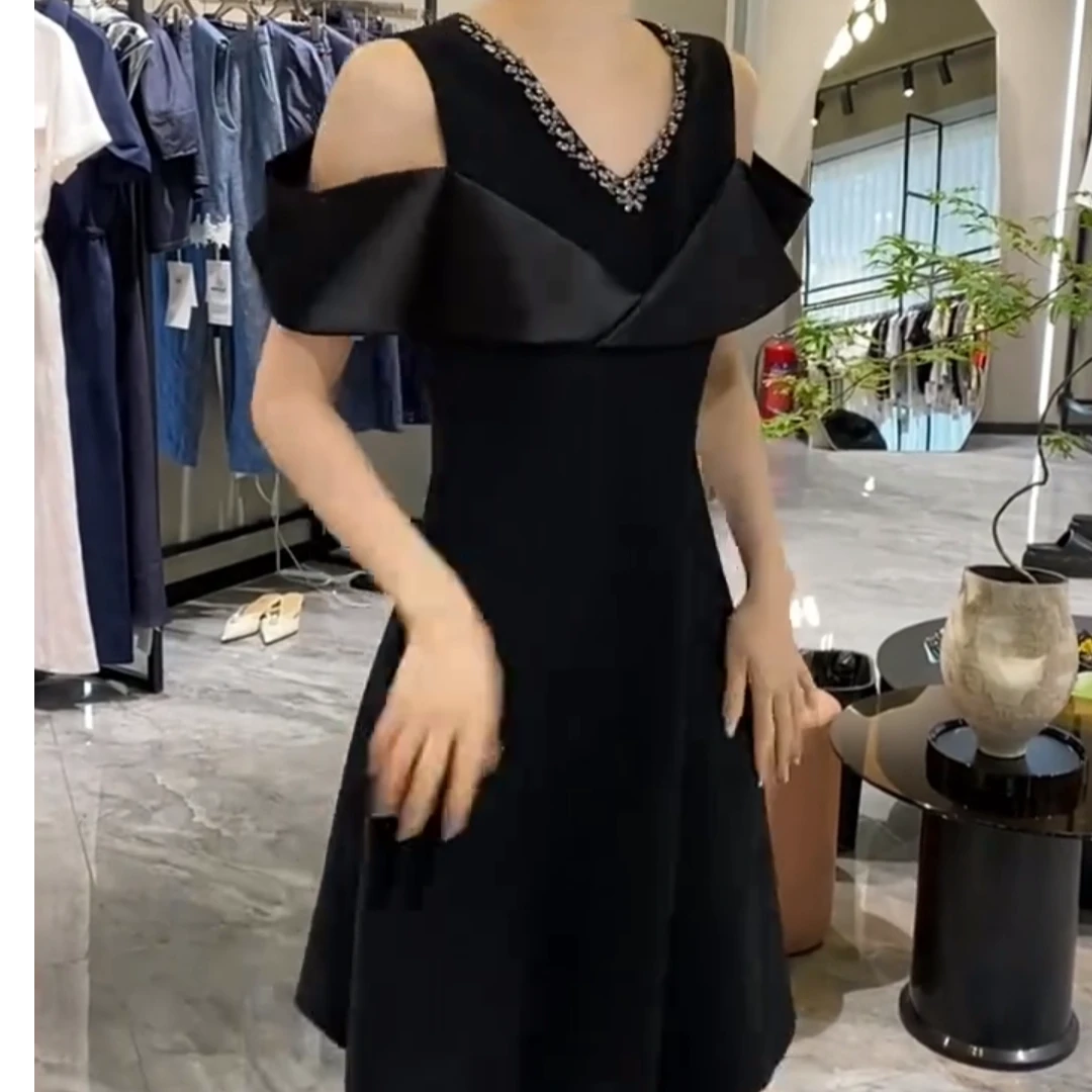 A字裙露肩高腰小香风V领连衣裙红色设计师夏季礼服FJ62033