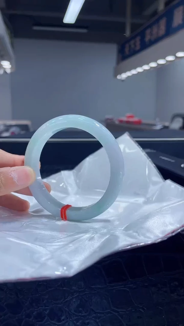 未镶嵌手镯翡翠12