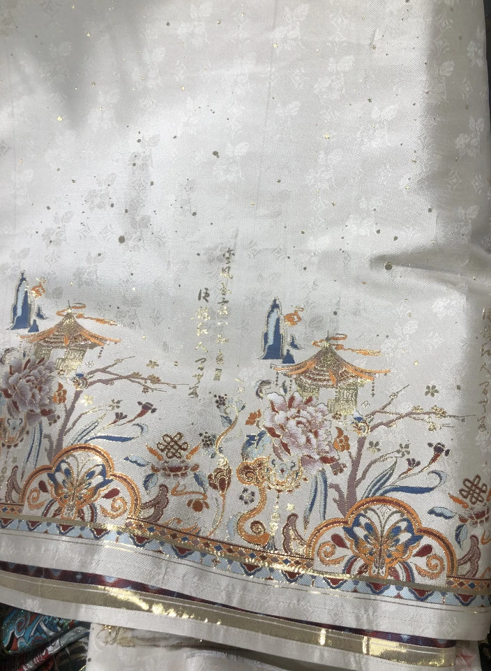 白色牡丹亭马面裙汉服定制秋冬明汉服女织金妆花梯形点翠百褶螺钿