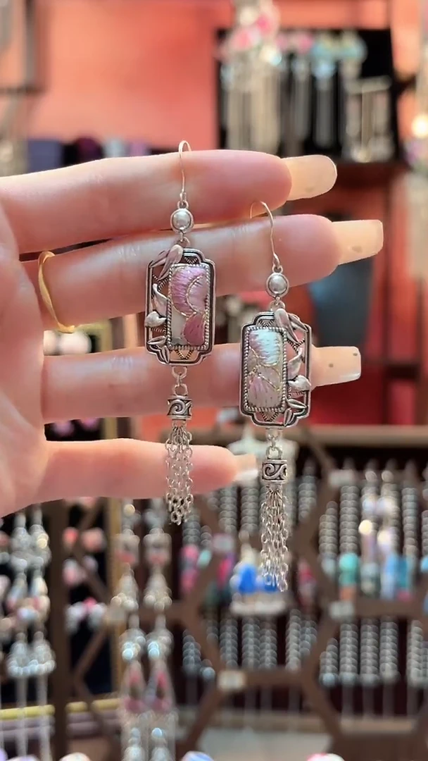 织绣云织谣民族风精美饰品  253