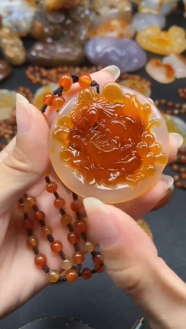 未镶嵌1玛瑙/玉髓陈*和ll