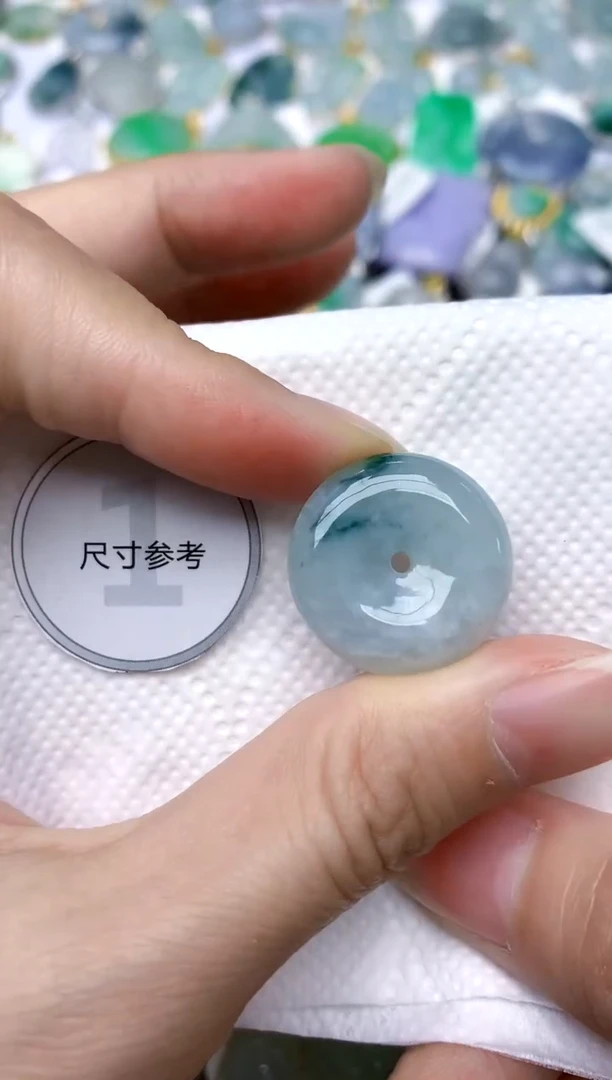 颈饰未镶嵌翡翠天然A货翡翠