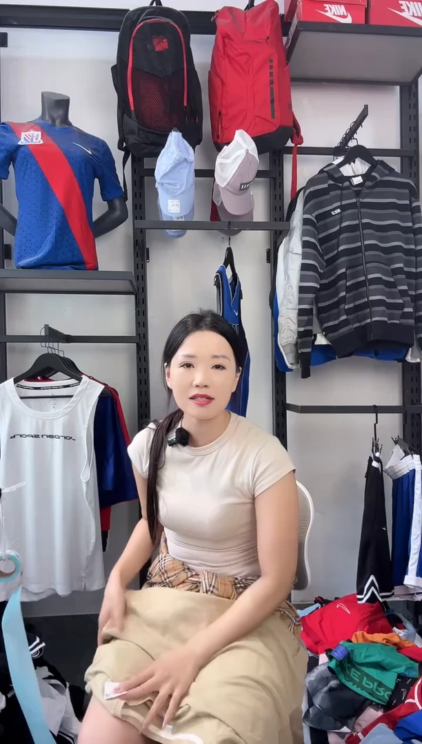 605编码 瑕疵修复过款为准 尺码