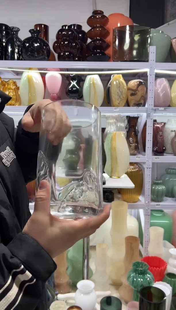 透明花瓶微瑕介意勿拍