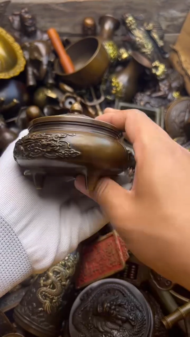 精美铜器，点击下单