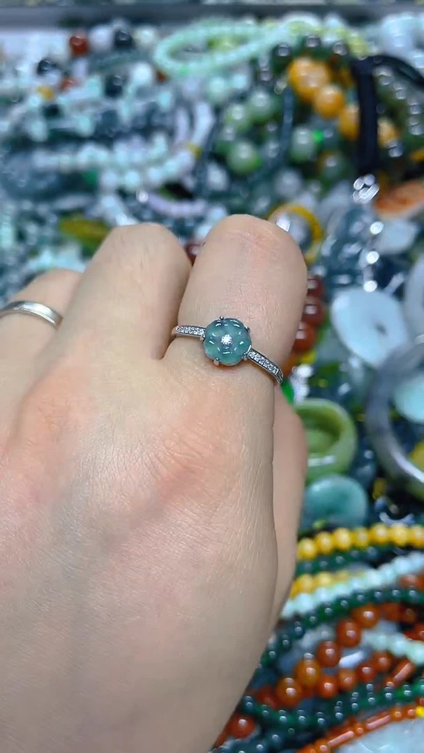 颈饰未镶嵌翡翠/ P /翡翠A货，一件也是批发价