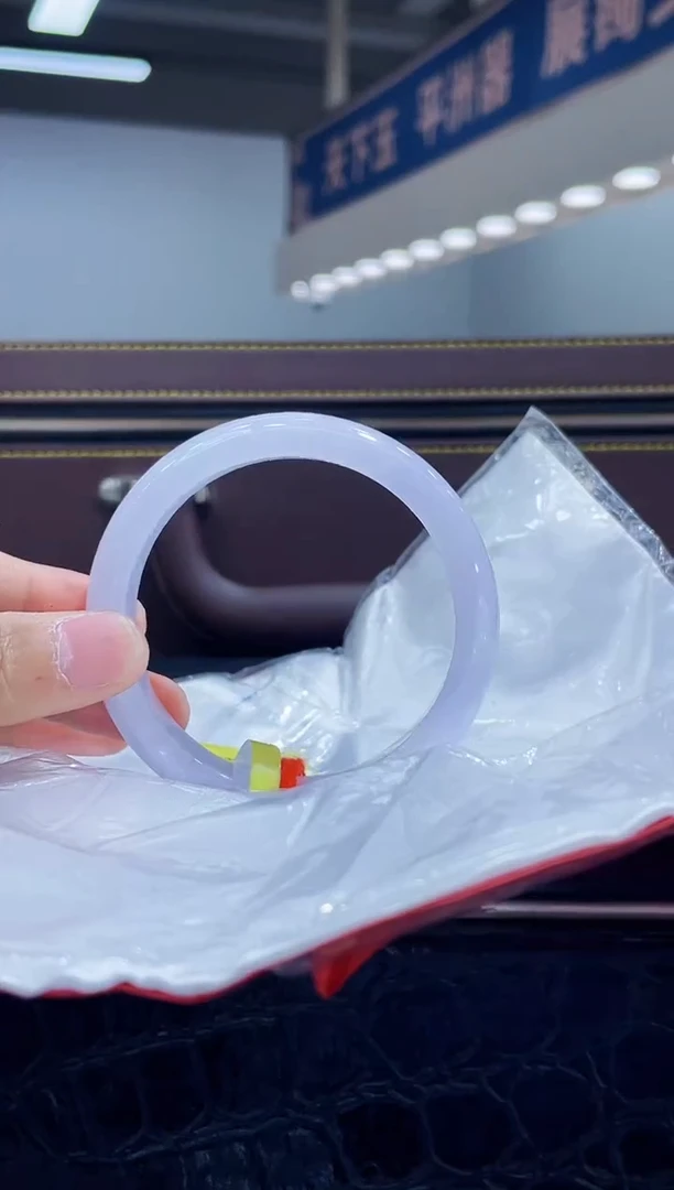 未镶嵌手镯翡翠6