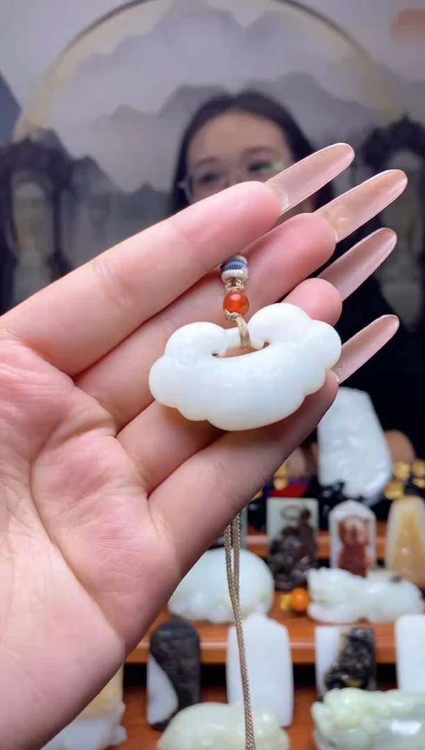 【闪购商品】和田玉吊坠未镶嵌46