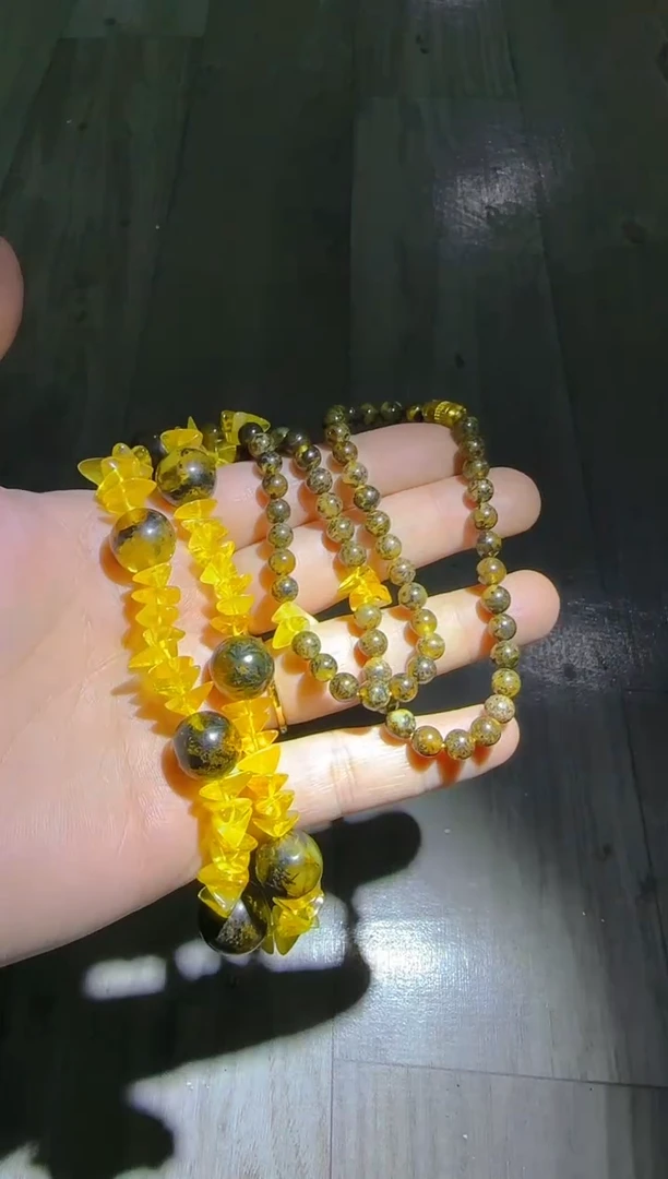 【闪购商品】琥珀裸石未镶嵌吊坠