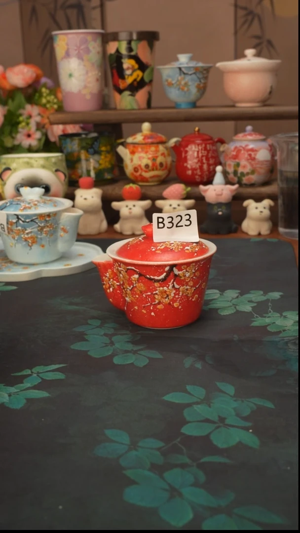 是泥吖 红腊梅雪景宝瓶323