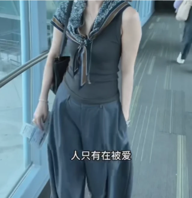 2025夏季时尚潮流百搭精品女装珍EEox