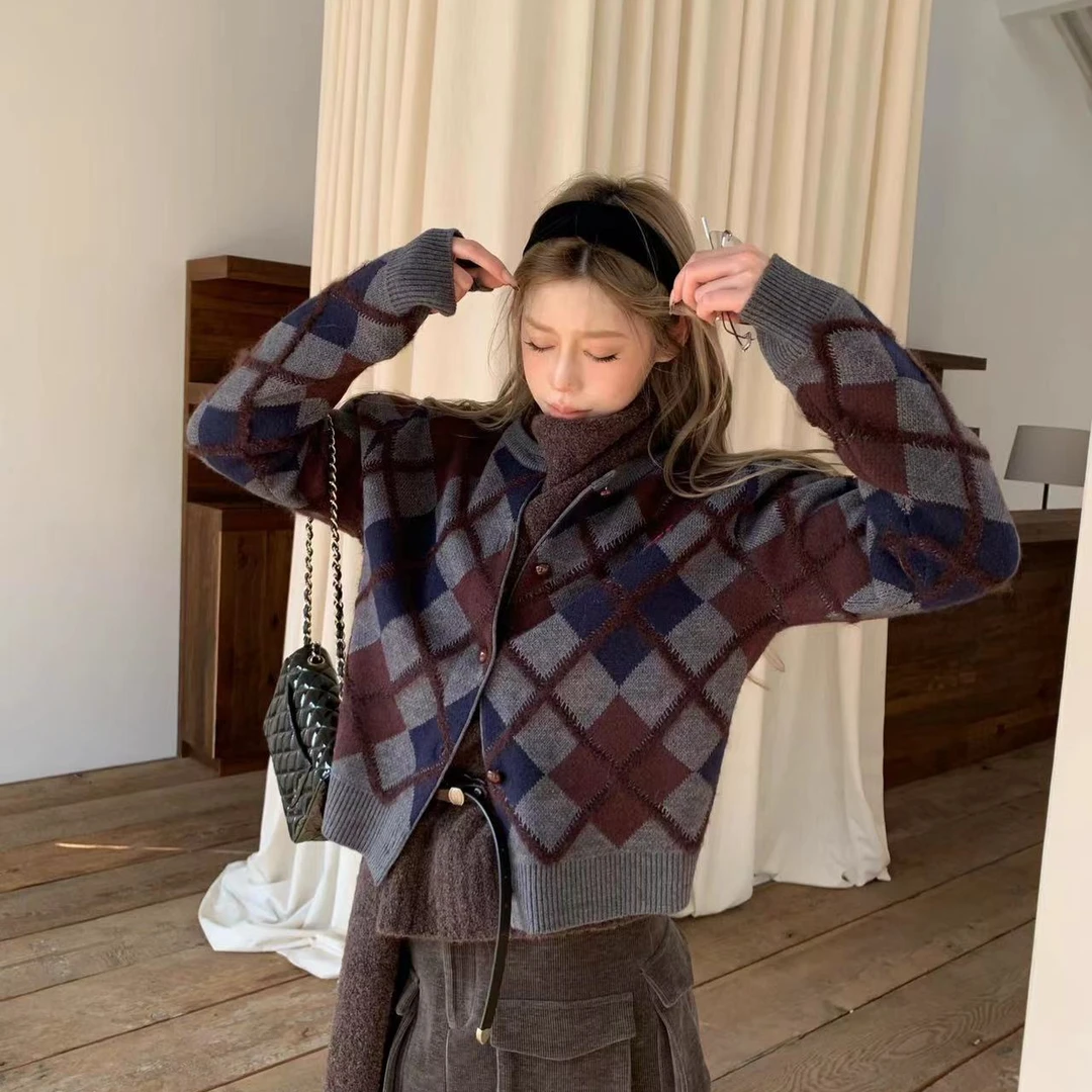 2025长袖百搭格纹针织衫上衣撞色菱格拉毛针织衫毛衣针织