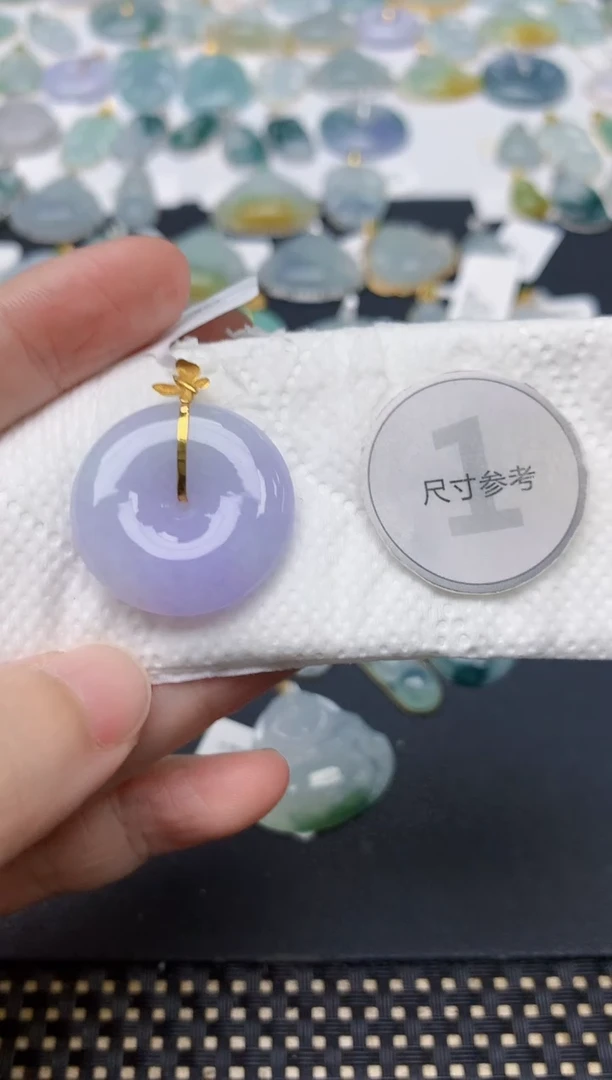 颈饰18K金镶嵌翡翠天然缅甸A货翡翠