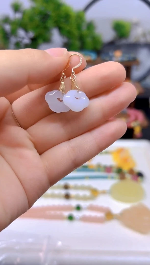 和田玉14K金镶嵌耳饰E849