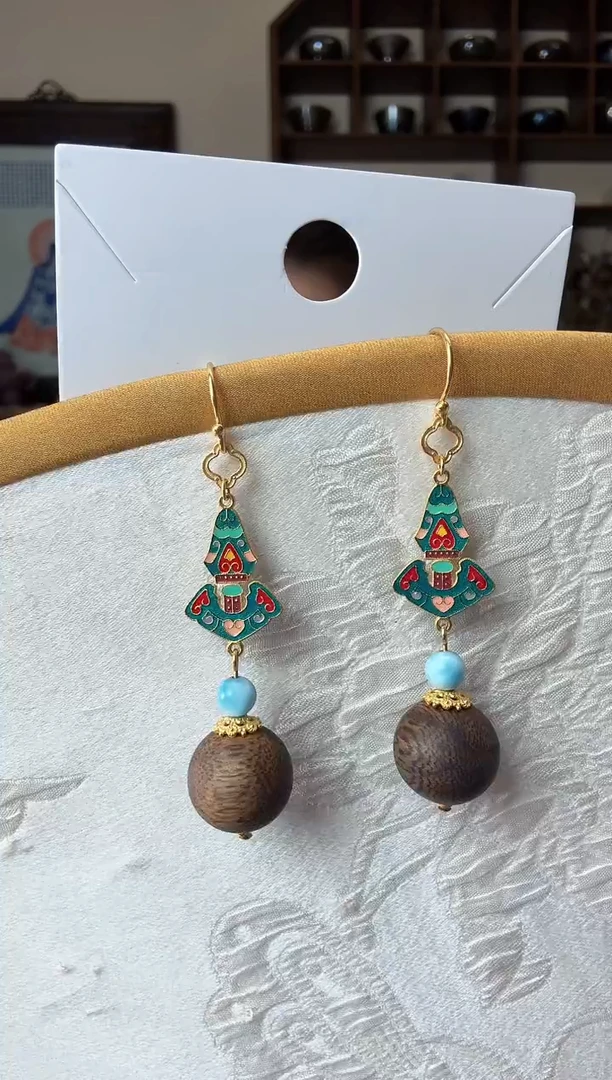 针钠钙石（海纹石）未镶嵌颈饰国风