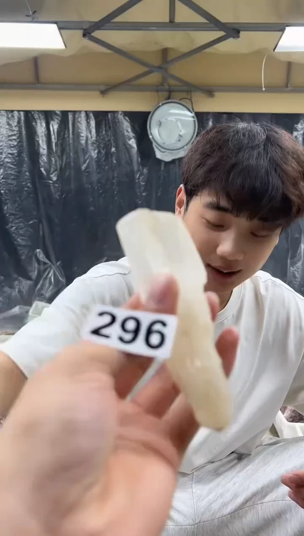 未镶嵌水晶大型摆件（非配饰）水晶296