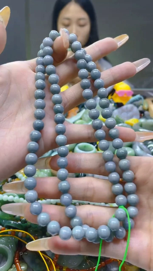 翡翠未镶嵌颈饰8MM/P/翡翠A货一图一物