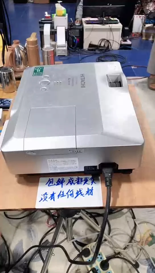 8新6号投影，正常出图，不带线材，不退不换