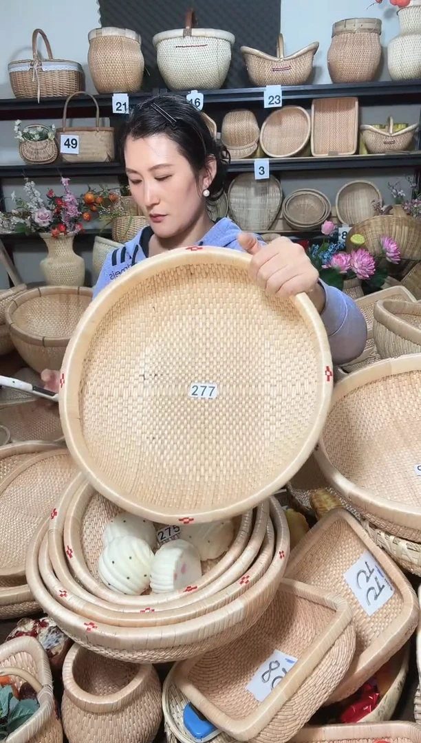 木茉****常277号35厘米圆形笸箩