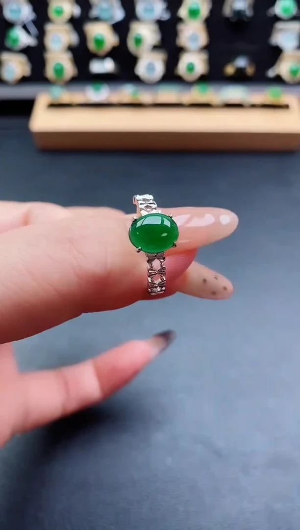 银S925镶嵌戒指翡翠1