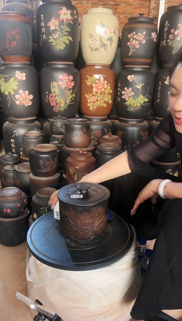 【闪购商品】壶瑕疵茶叶罐 小五饼牡丹花 253