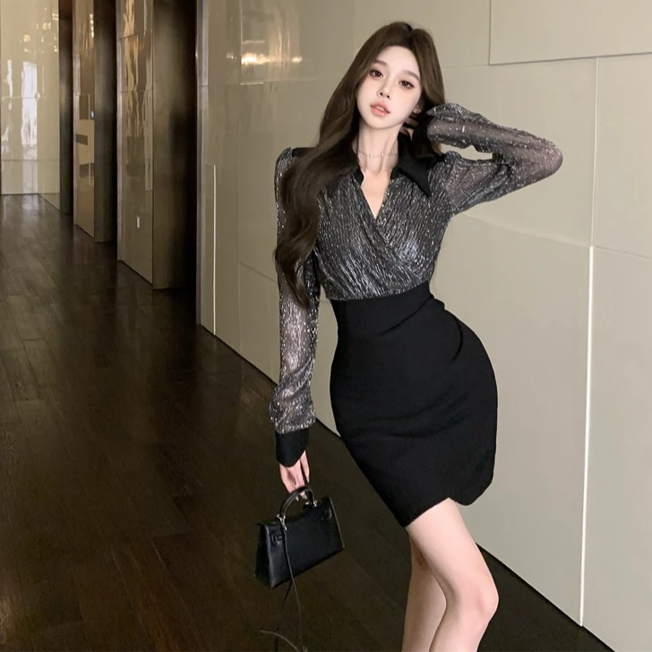 V领假两件拼接长袖连衣裙修身高腰显瘦不规则包臀裙短裙2025秋季