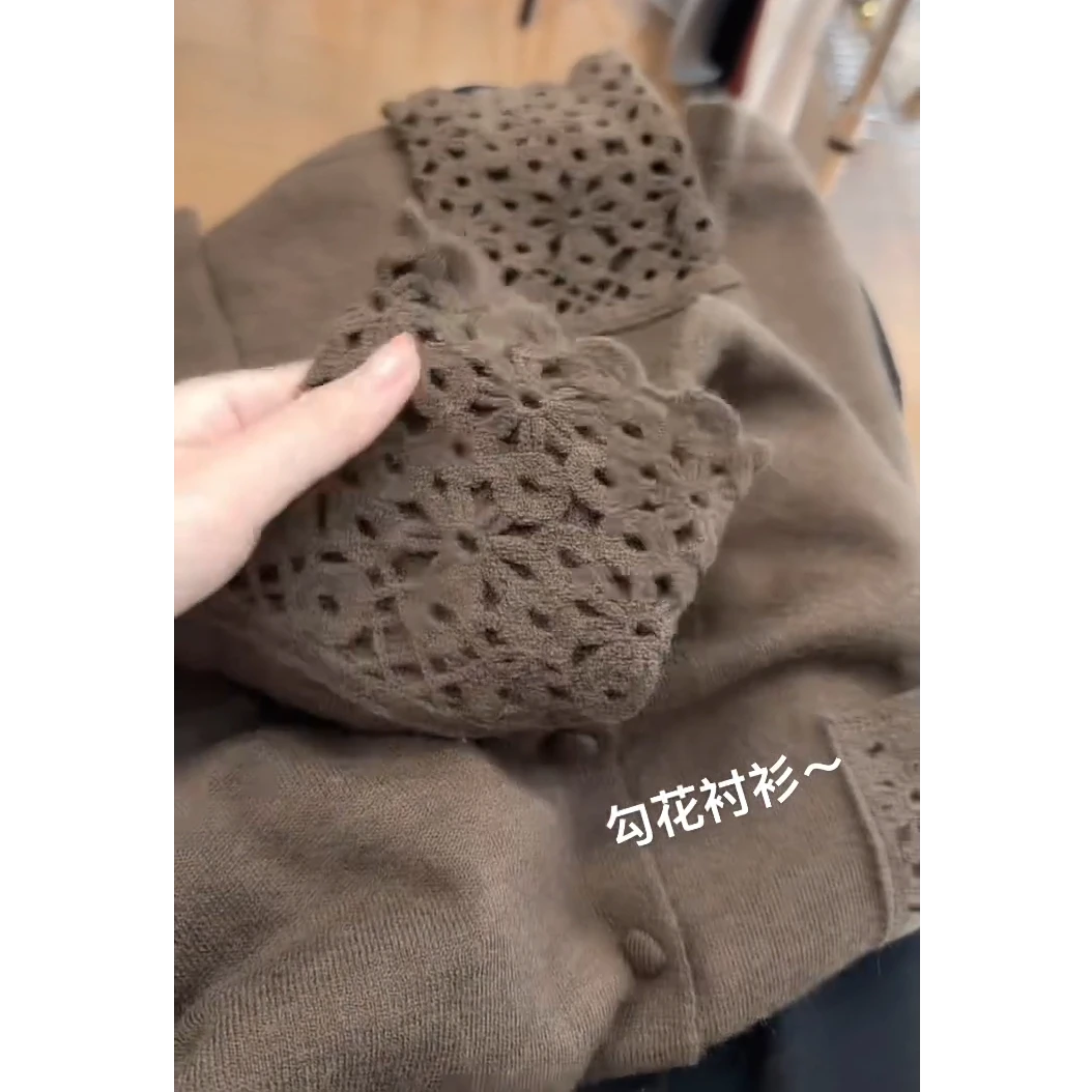 秋冬时尚流行超火穿搭日常休闲2025新款韩版气质显瘦百搭针织衫